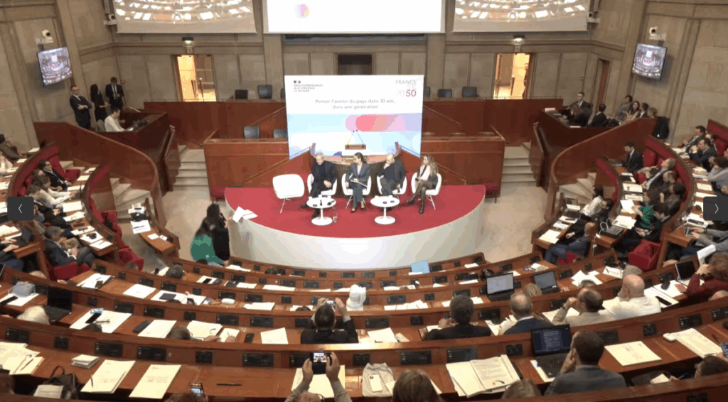 Mesa redonda en la presentación del ejercicio de prospectiva "France 2035, France 2050"