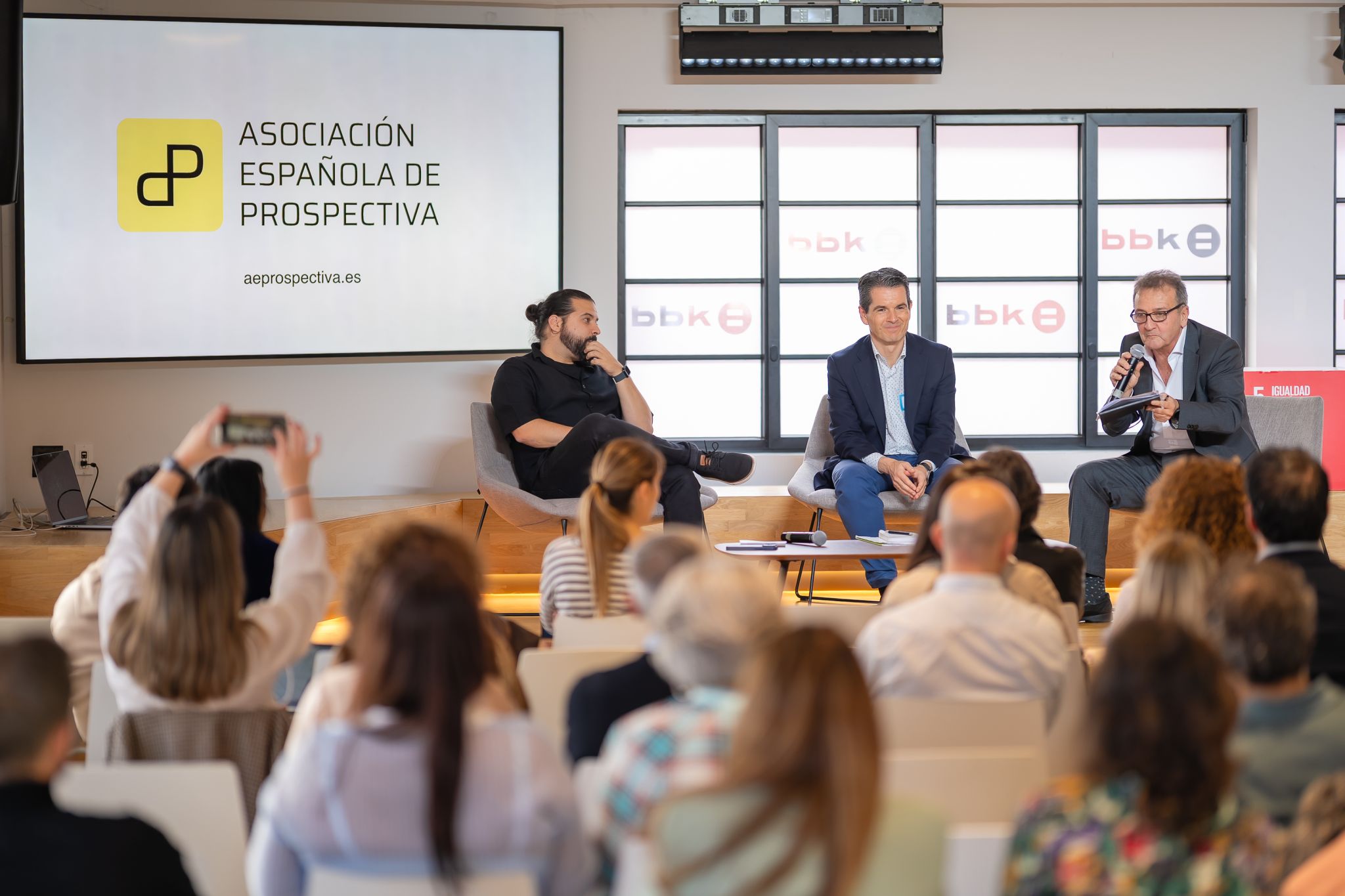Presentación de la Asociación de Prospectiva en Bilbao